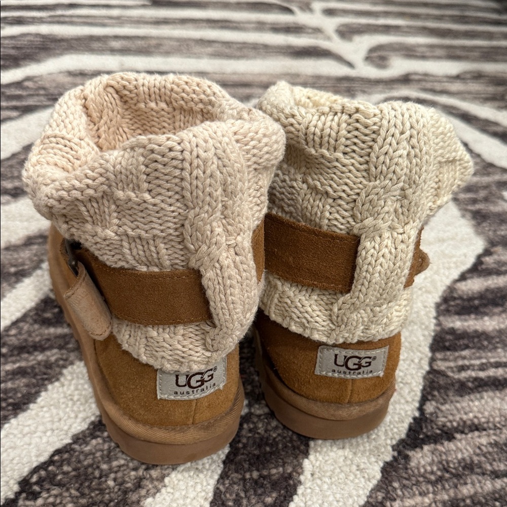 UGG Women’s Brown and Cream Knit Boots